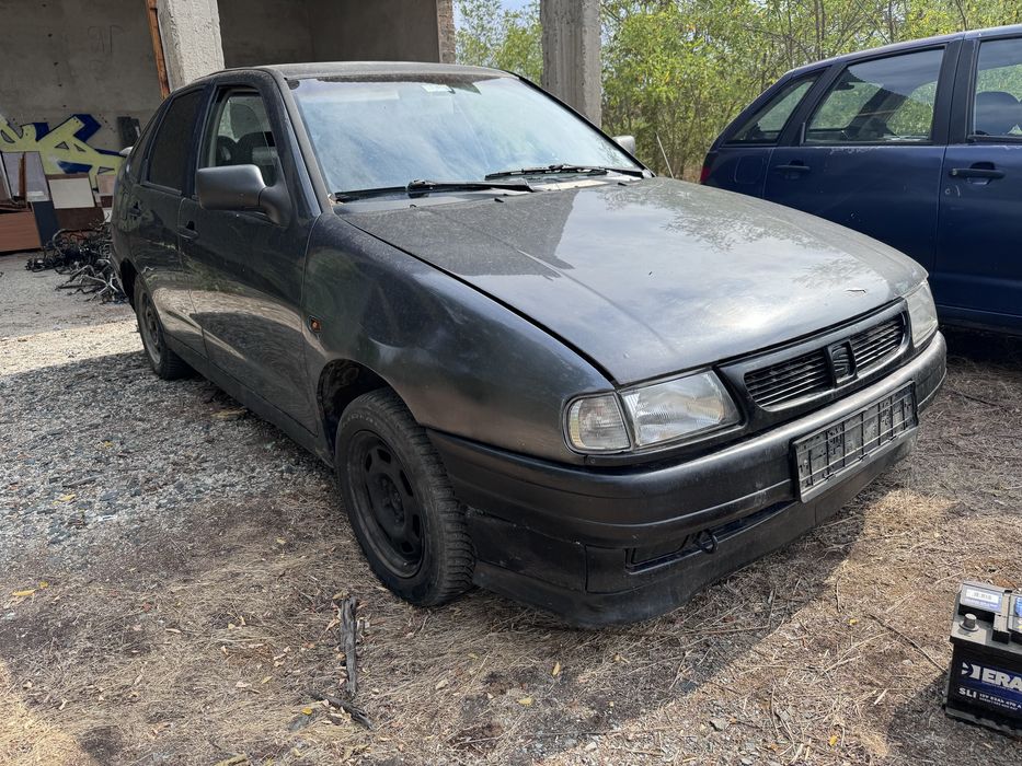 Seat Cordoba 1.8i 90hp 1994г На Части
