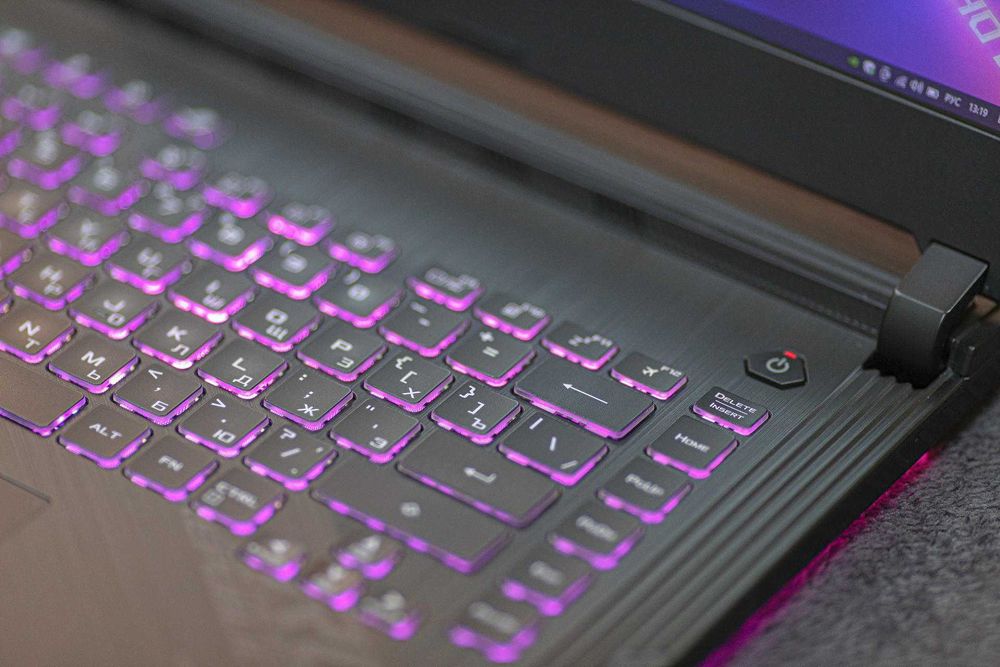 Мощный игровой ноутбук ASUS ROG Strix G15