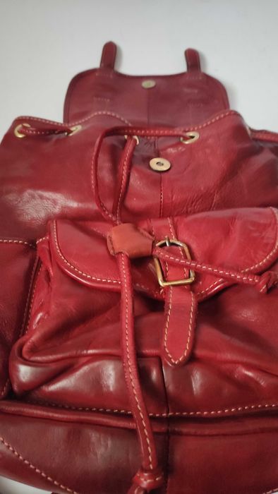 Раница от естествена кожа