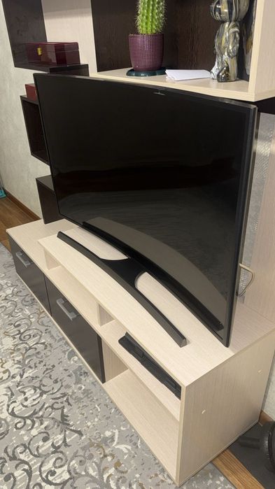 Продам телевизор