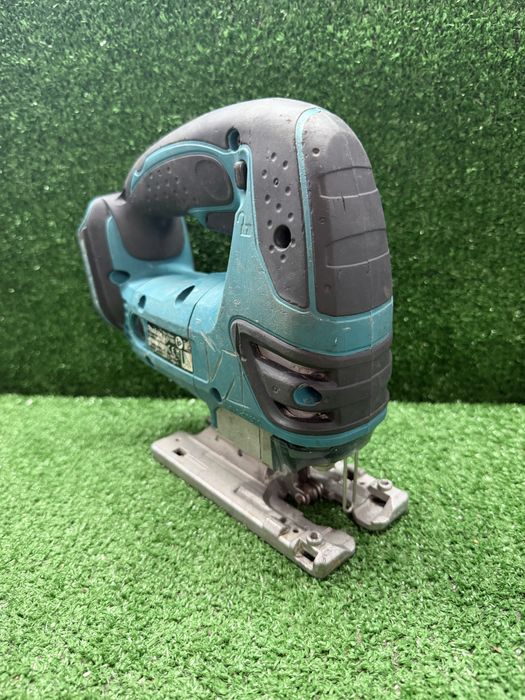 Зеге Makita BJV180