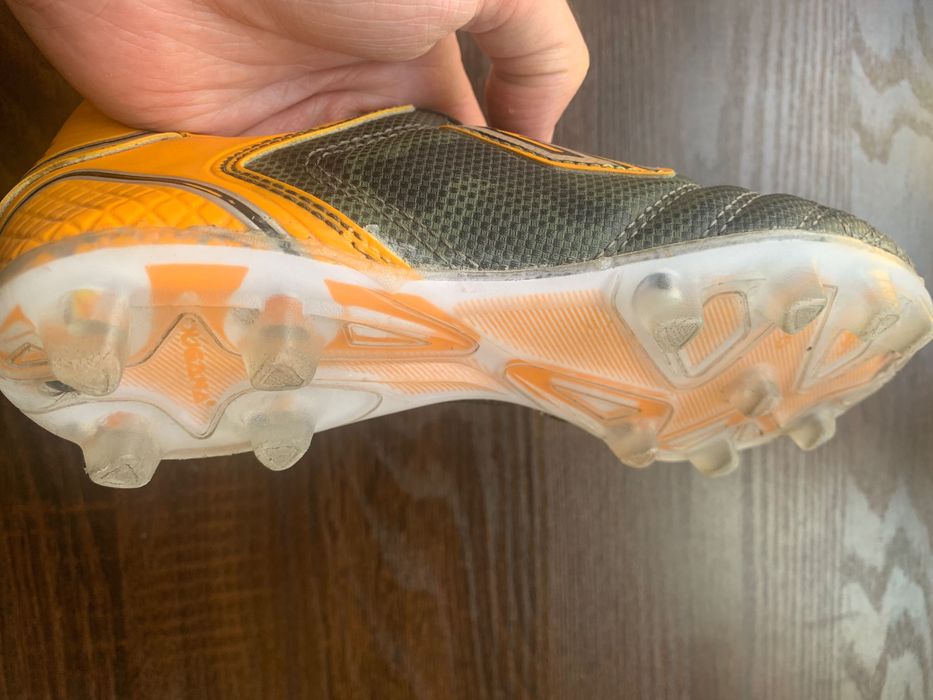 Бутсы “Dugana” 35 размера