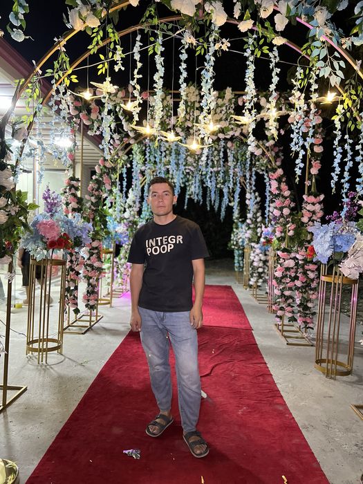 Afarmleniya sahna bezaklari xizmati to'y va yaxshi kunlar uchun