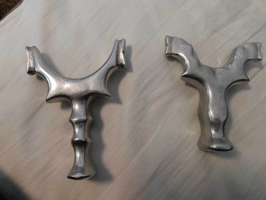 Cracuri praștie folosite foarte puțin