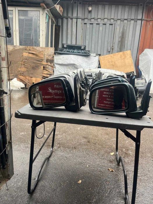 Боковые зеркало на хонда CRV