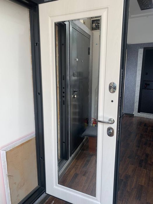 РОССИЯ ЕШИКЛАРИ СКЛАД. Оптом Железные Двери входные металлические, Тем