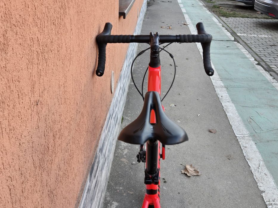 Vând gravel specialized diverge