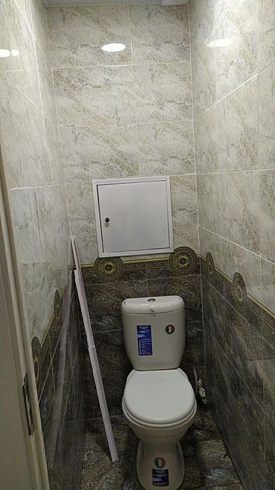 Укладка плитки керамогранита и малярные работы