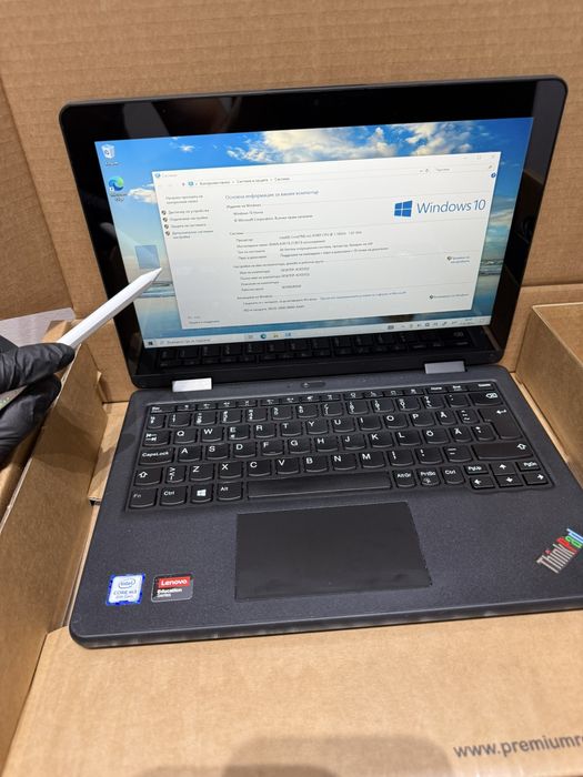 Лаптоп чисто нов