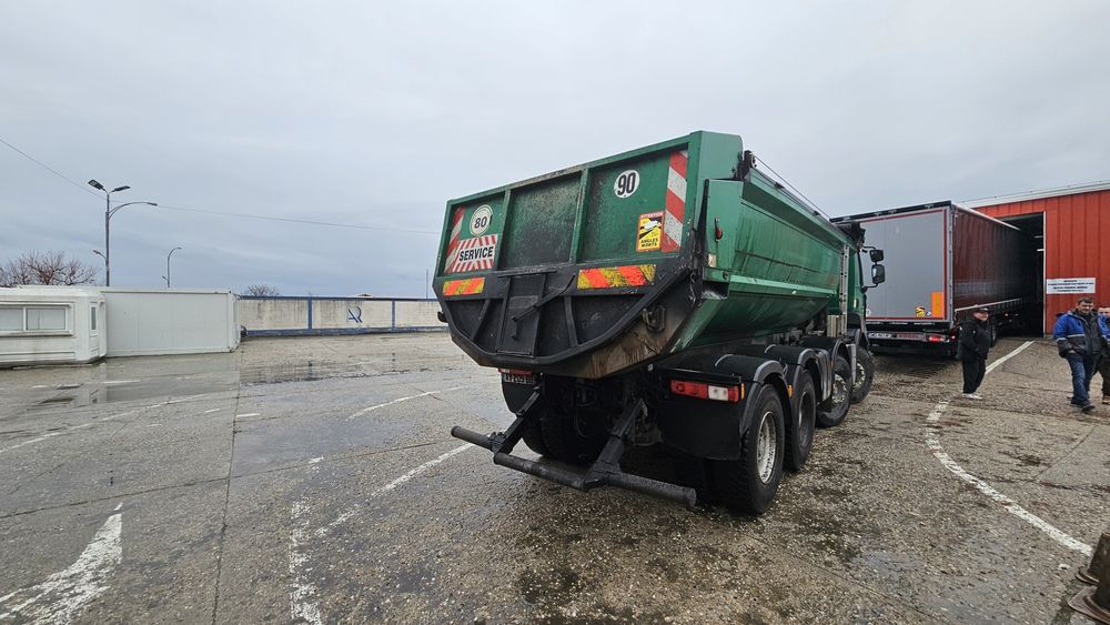Renault kerax 8×4 an fab 2011 transmisie  volvo ,motor 460