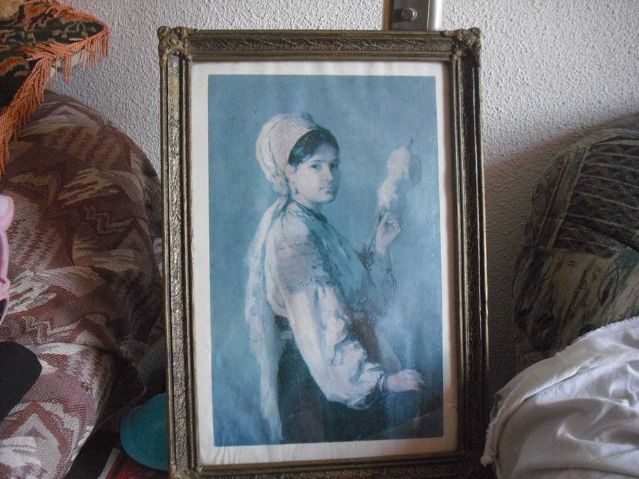 Tablouri ,cele 8 lebede,taranca cu fuiorul si unul hand made vaza