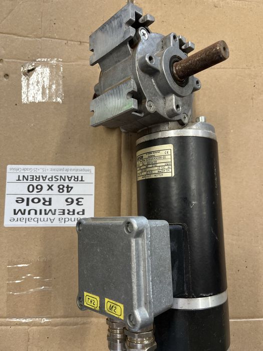 Servomotor lenze 240 W
