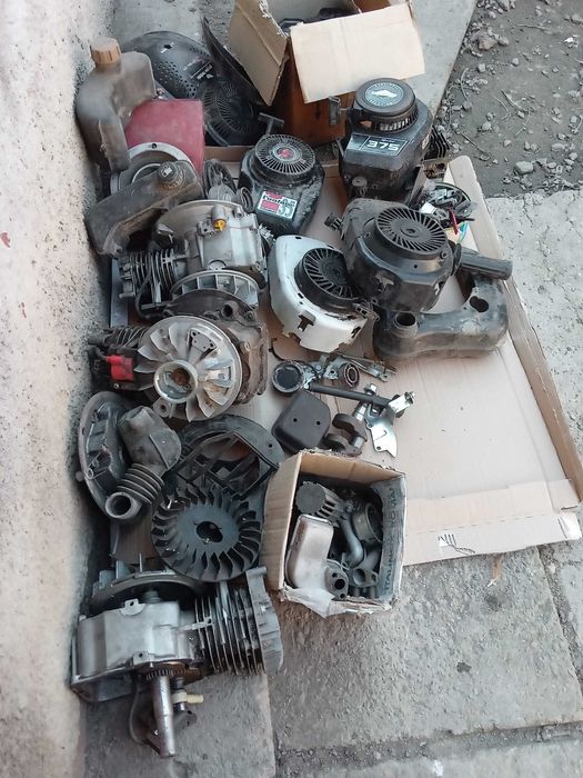 Motosapa Sentkiraly,motoare si piese diferite
