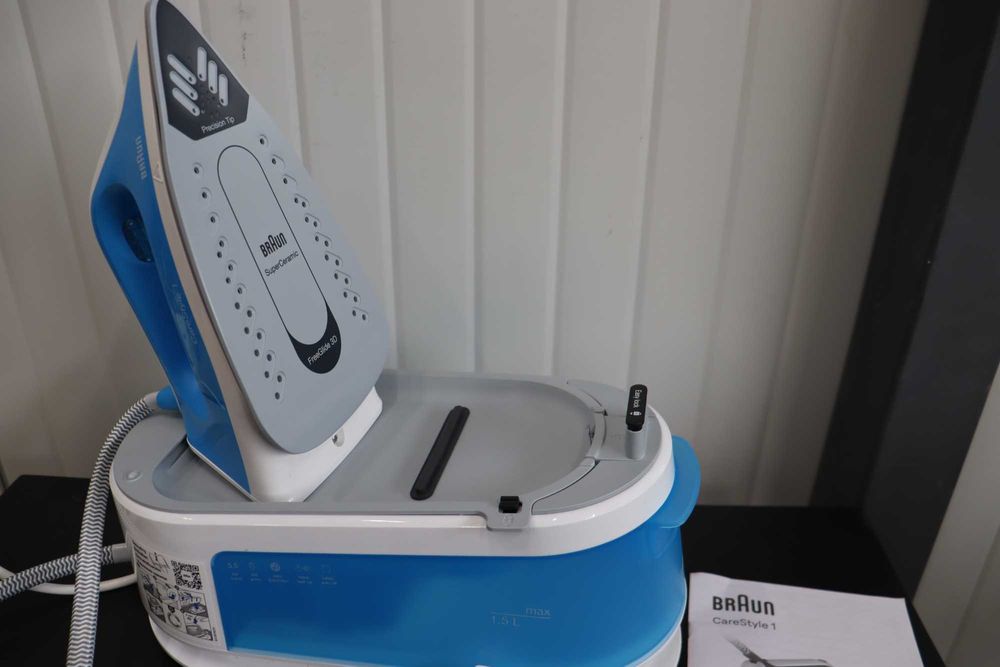 Парогенератор Braun CareStyle 1 IS102BL, 2200W, 5.5 бара, 1,5L