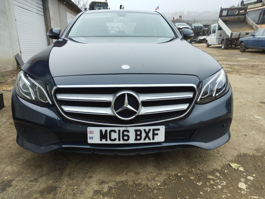 На части Mercedes E220D, W 213