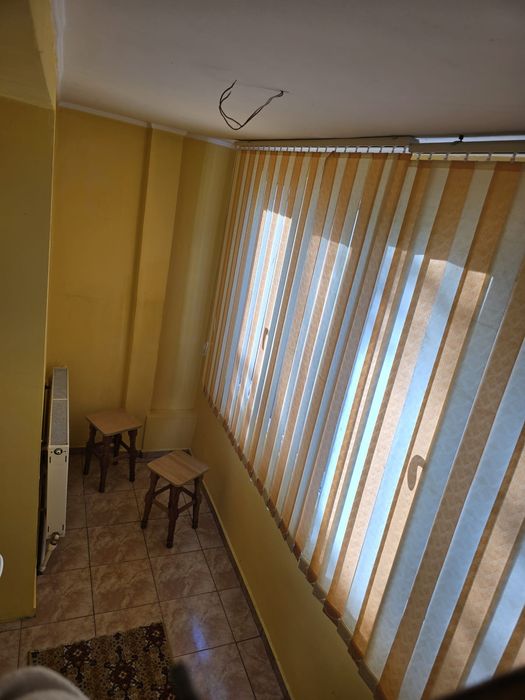 Vand apartament 2 camere