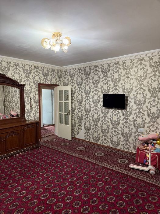 Квартира. Сотилади