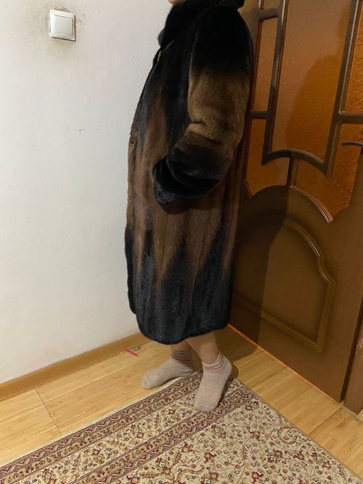 Шуба норковая цельная