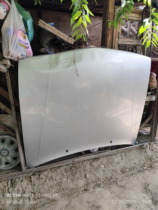 Продам капот на ауди с3