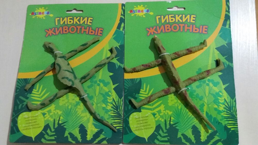 Продам игрушки гибкие животные