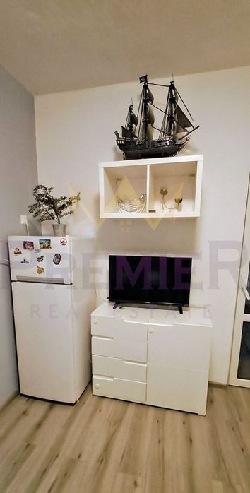 Дава се под наем Многостаен апартамент в Варна, Общината - 85 кв.м за 765 € - Снимка #2