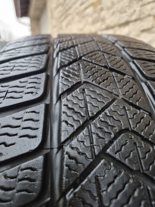 Jante mercedes AMG  cu anvelope pirelli 245/40/19