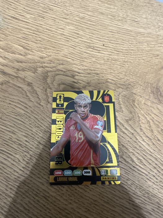 Vând set 3 cartonașe Panini FIFA World Cup 2026™