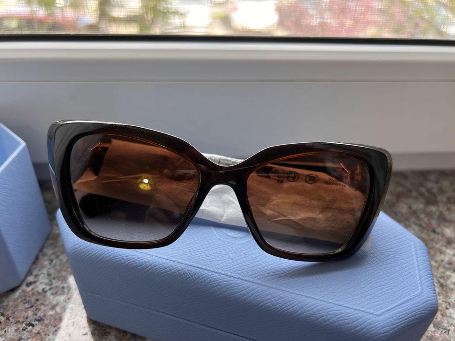 Ochelari de soare swarovski