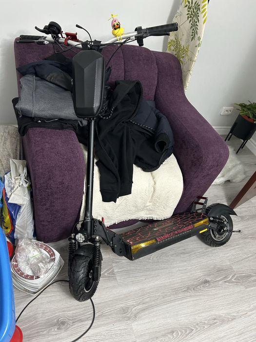 Trotineta emanba L12 pro are doar o problema are E-003 detali mai jos