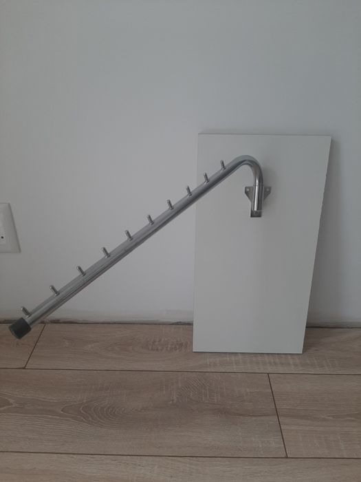 Кронштейны для одежды