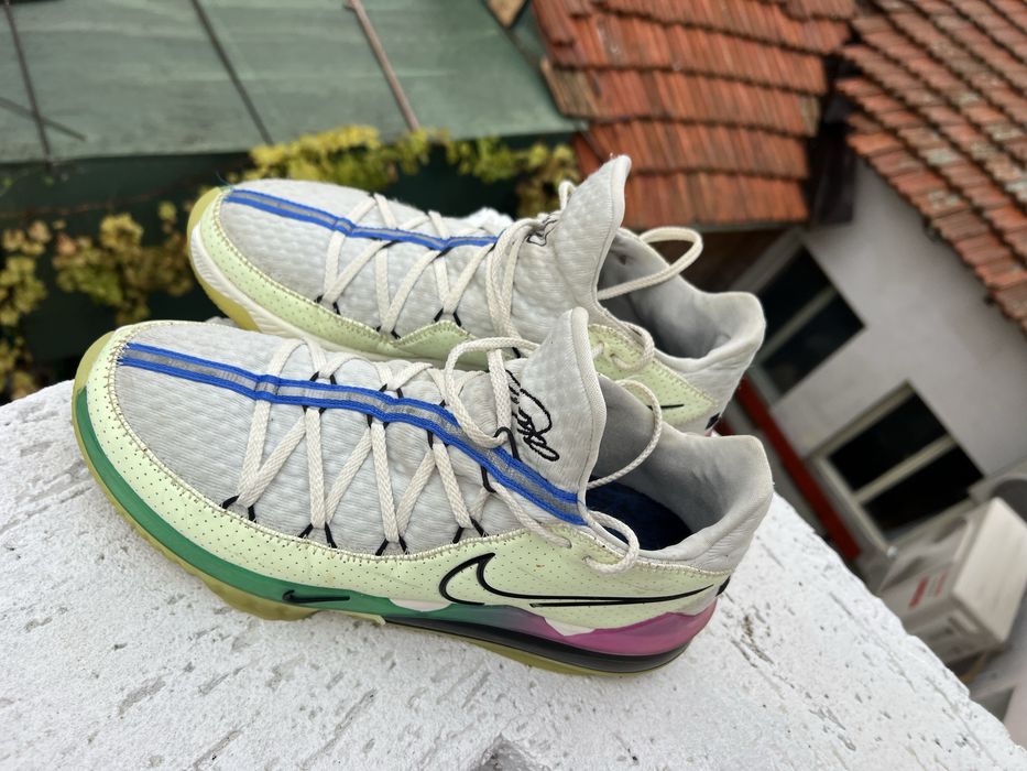 Nike LeBron 17 46