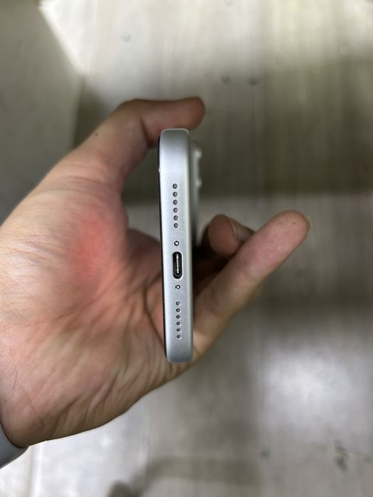 Продам 17 Pro max 256 gb