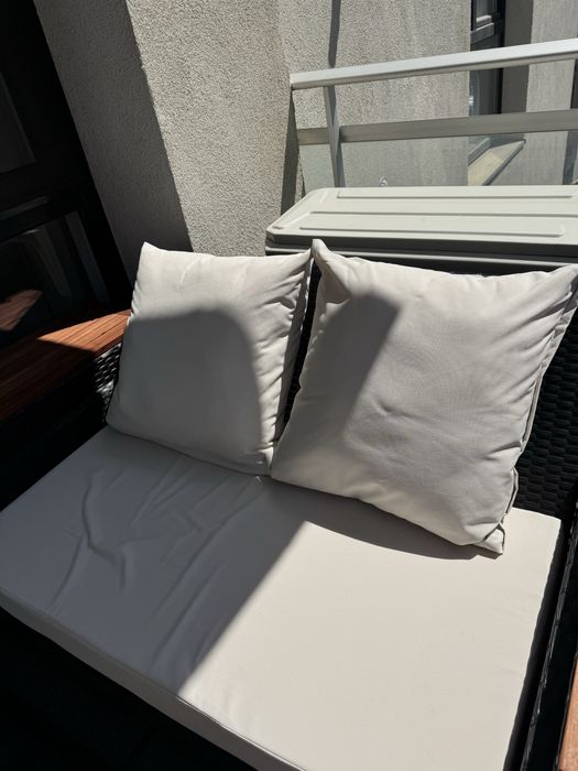 Perne de exterior gradina cu vatelina bej