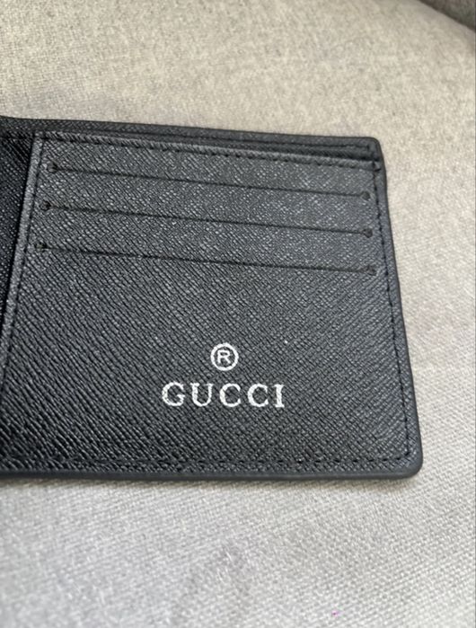 Portofel Gucci.