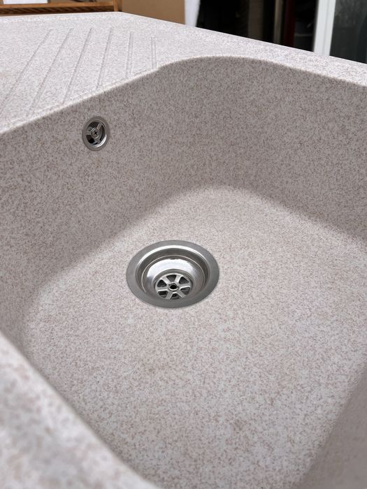 Chiuveta dubla compozit si baterie retractabila
