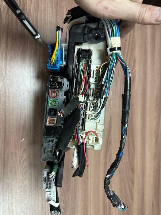 Блоки предохранителей