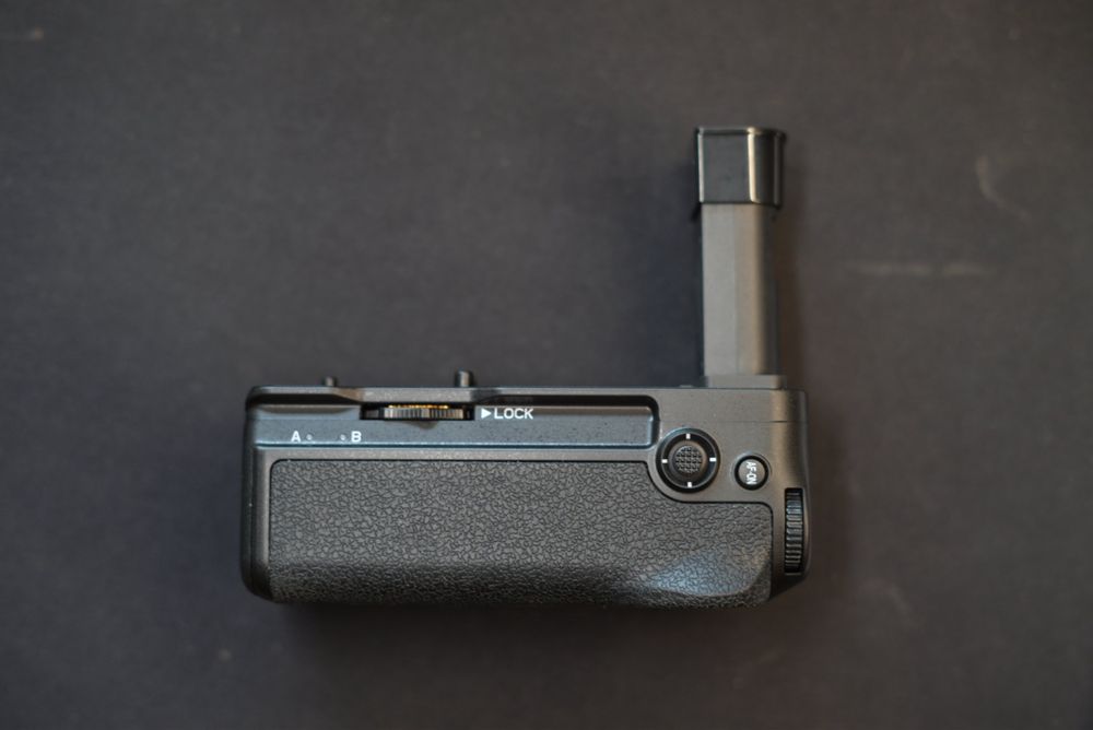 Battery Grip за Nikon Z6 III / Z5 II Чисто нов
