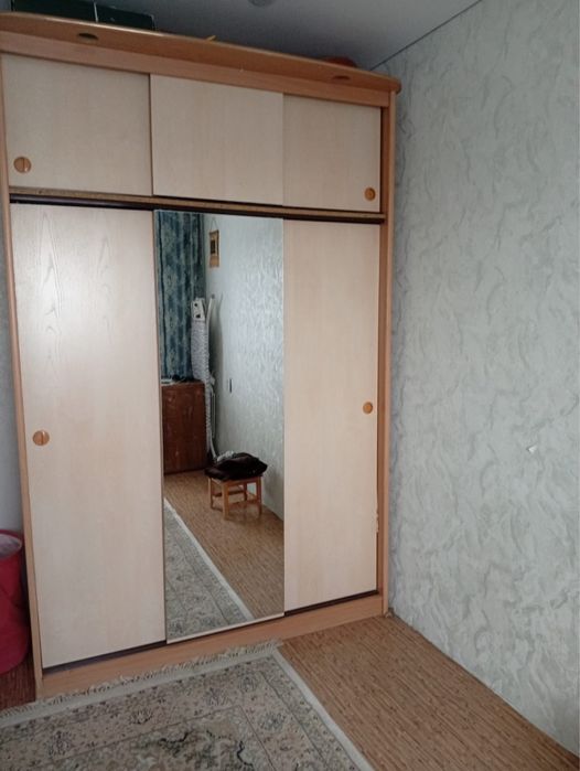 Продам шкаф купе