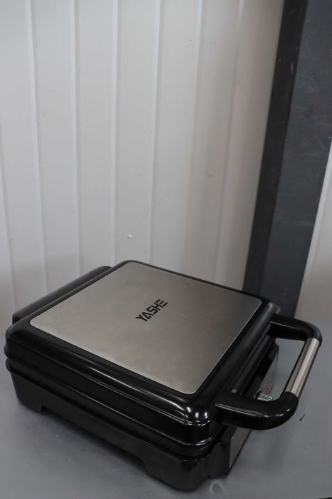 Гофретник YASHE SW-2130M, алуминий, неръждаема стомана, сребрист/черен