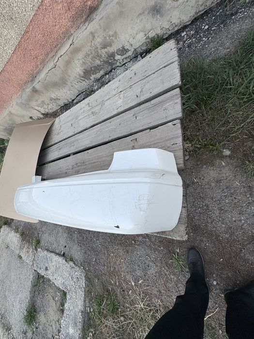 Капот от камри 40