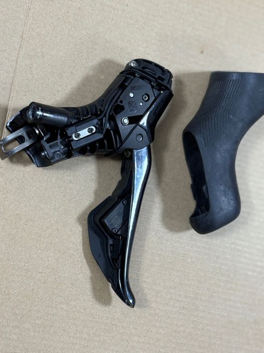 Schimbator Spate Ultegra Di2 RD-R8150 12V GS si Maneta DuraAce ST-R9270