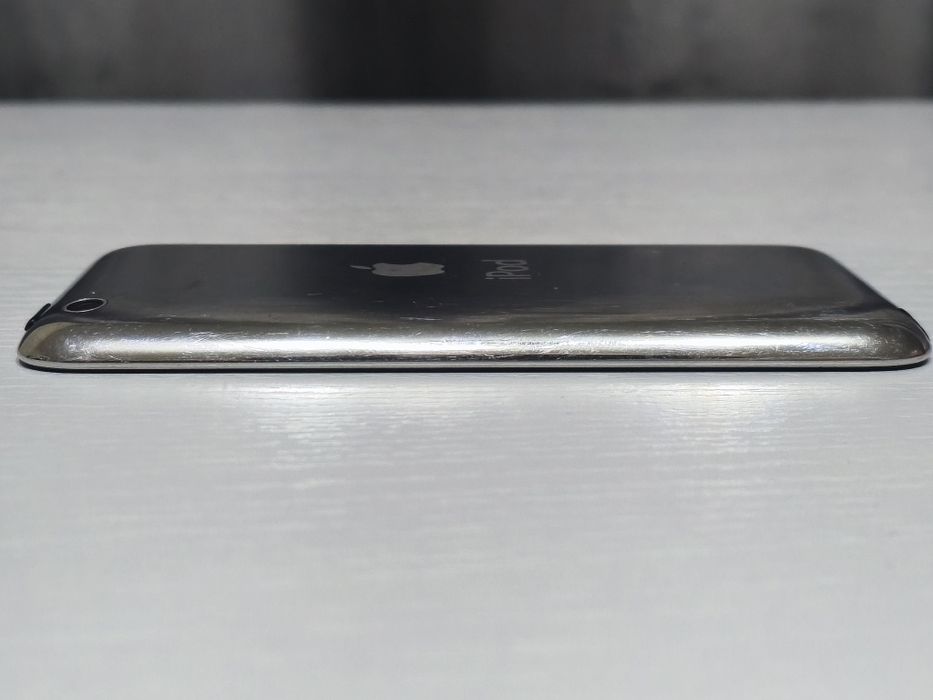 Apple IPod touch 4 раритет