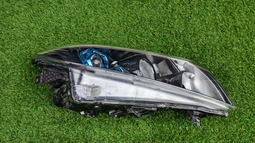 Десен фар за Suzuki Vitara LED / Сузуки Витара ЛЕД