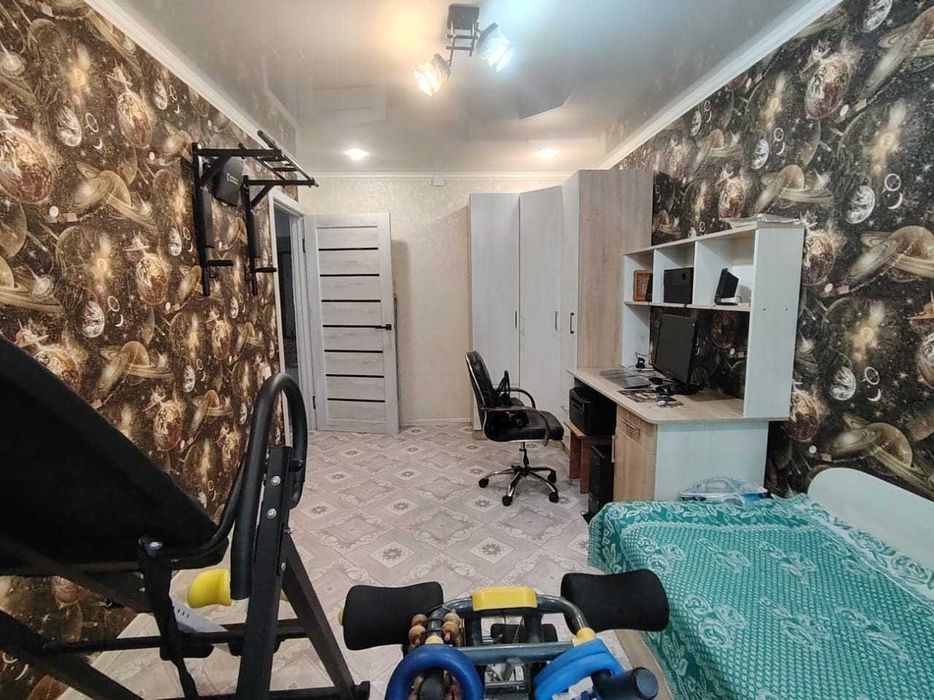 ПРОДАМ СУПЕР 3-х комнатную квартиру 68 квартал.