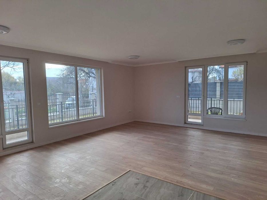 Продава се Къща в Варна, м-т Траката - 150 кв.м за 2600 €/кв.м - Снимка #6