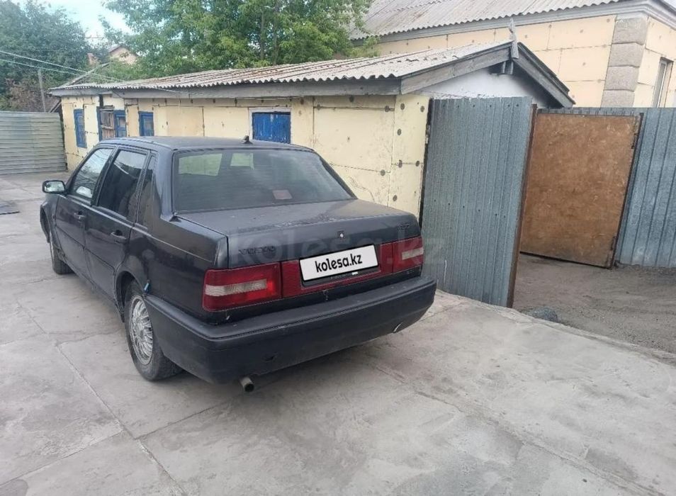 Продам Вольво 460