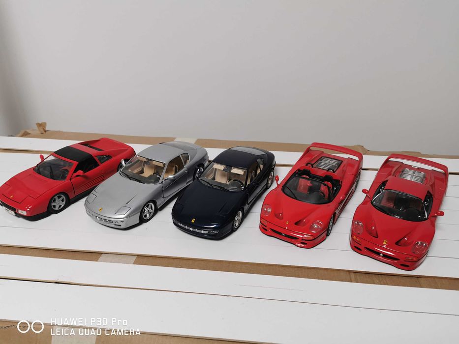 Ferrari 1:18 Ферари