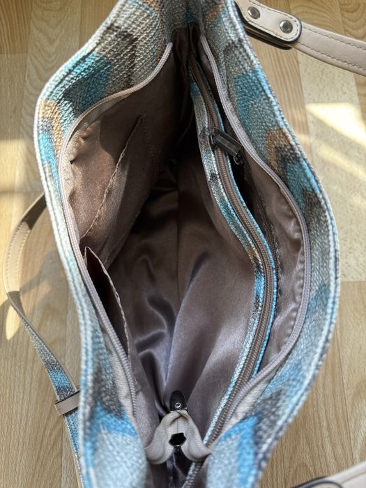 Продам сумку в отличном состоянии