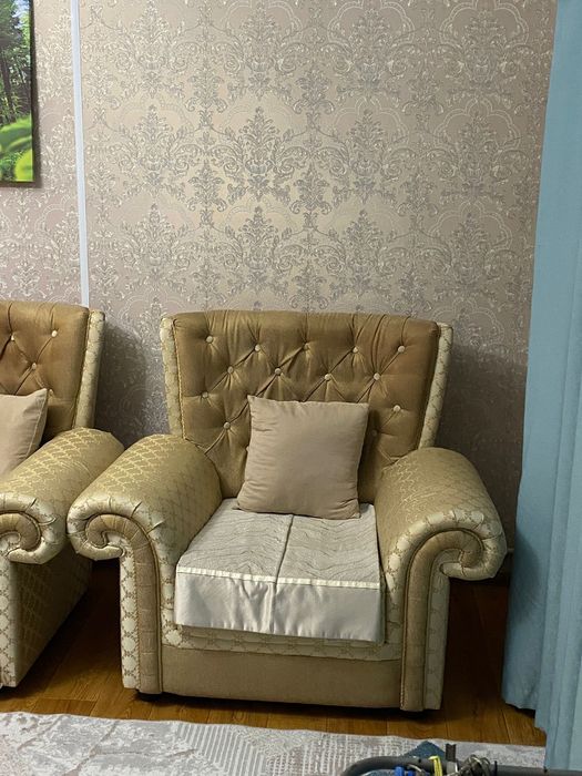 Продам диван и спальный мебель