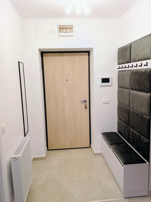 Inchiriez apartament 2 camere Hils Brauner, parcare inclusa